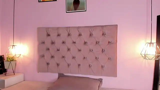 Zafiiraa online show from 01/11/25, 11:45