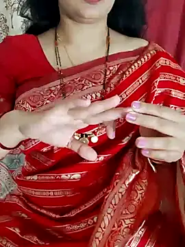 Snapshot of Indian_desi_wife chatting on 01/03/25, 02:10 Indian desi wife online show from 01/03/25, 02:10