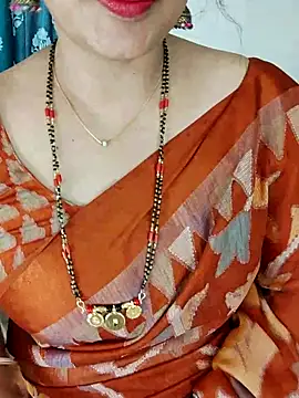 Snapshot of Indian_desi_wife chatting on 11/12/25, 02:01 Indian desi wife online show from 11/12/25, 02:01