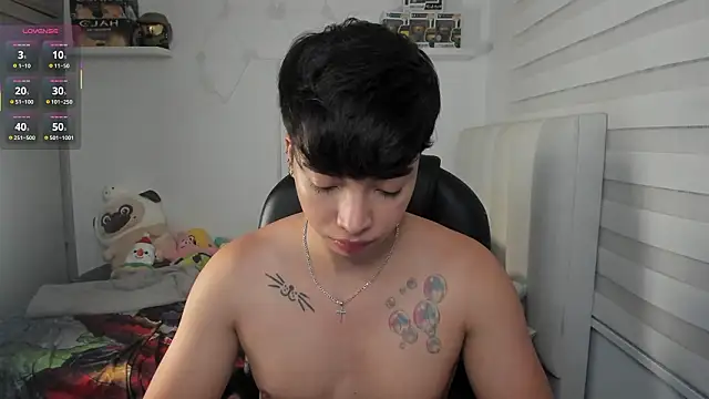 santy7v7 online show from 03/19/26, 01:26