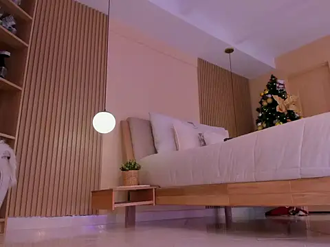 EricaCopola online show from 11/27/25, 02:13