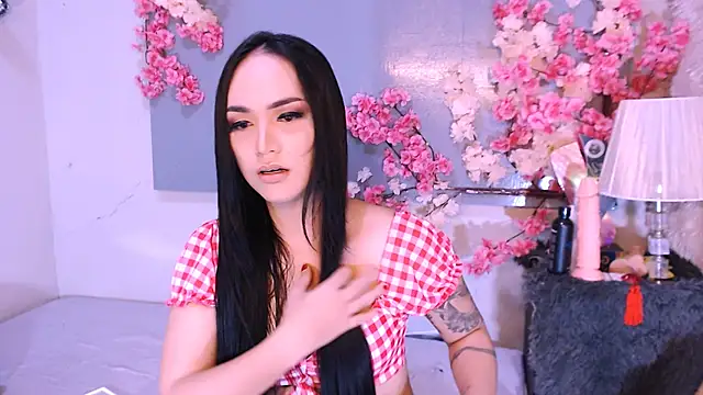 Snapshot of Oriental_Tiara chatting on 12/05/25, 04:36 Oriental Tiara online show from 12/05/25, 04:36