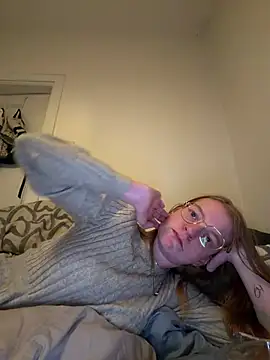 Snapshot of jannis1992 chatting on 06/18/26, 08:13 jannis1992 online show from 06/18/26, 08:13