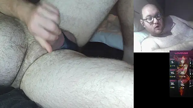 Snapshot of peterpage97 chatting on 09/30/25, 05:45 peterpage97 online show from 09/30/25, 05:45