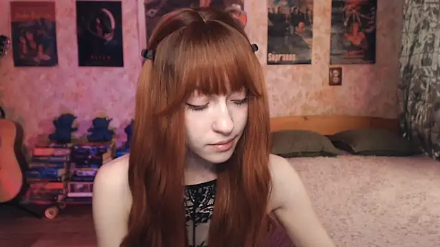 Friendly Ellie online show from 09/10/25, 01:49