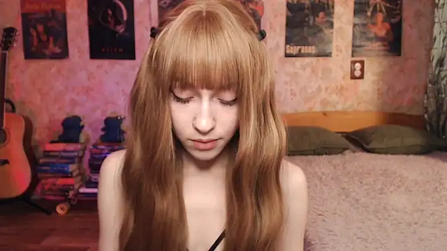 Friendly Ellie online show from 11/19/25, 11:16