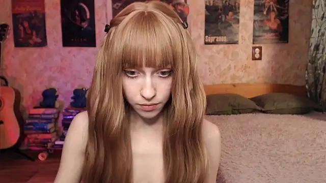 Friendly Ellie online show from 12/05/25, 01:09