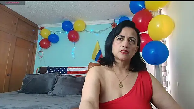 Snapshot of ISABEEL_SOFIA01 chatting on 06/14/26, 04:31 ISABEEL SOFIA01 online show from 06/14/26, 04:31