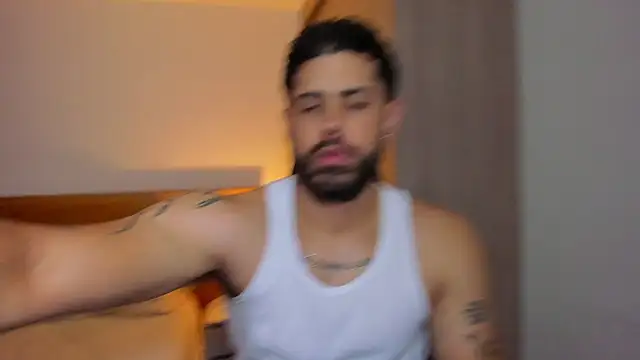 Justyn Torres online show from 02/25/25, 03:05