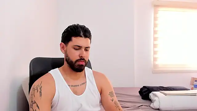 Justyn Torres online show from 09/17/25, 09:27