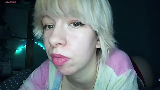 cruellagoth666 online show from 12/10/24, 07:00