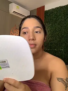 Amandanauty online show from 12/12/24, 09:04