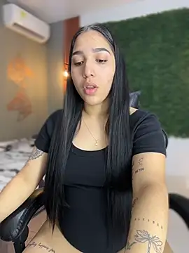 Amandanauty online show from 04/04/26, 05:16