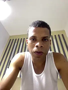 Snapshot of XWillianSmithX chatting on 09/26/25, 06:01 XWillianSmithX online show from 09/26/25, 06:01