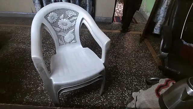 Snapshot of indianboy894 chatting on 02/19/25, 05:16 indianboy894 online show from 02/19/25, 05:16