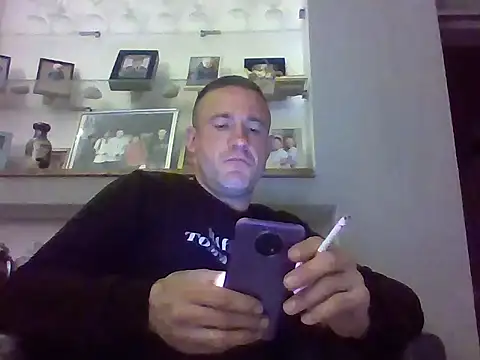 aroj95 online show from 05/02/26, 01:32