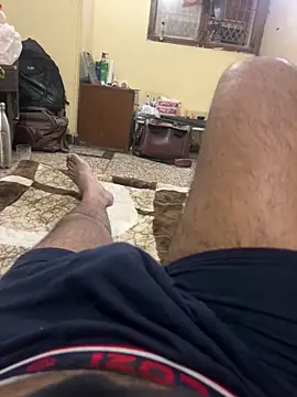 Snapshot of Bareilly_Boy1 chatting on 03/15/25, 04:10 Bareilly Boy1 online show from 03/15/25, 04:10