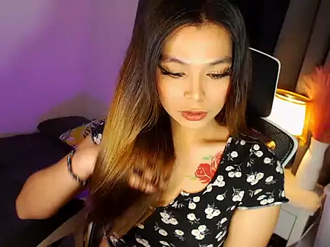 MajesticKitana online show from 03/26/26, 04:07