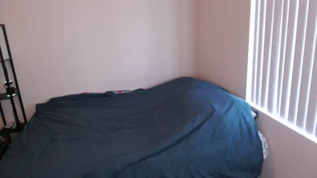 Snapshot of alexiajames99 chatting on 03/07/25, 10:10 alexiajames99 online show from 03/07/25, 10:10