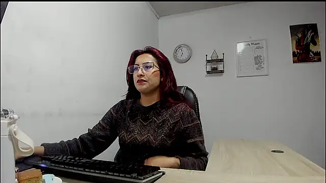 Snapshot of Scarlett_Sen chatting on 02/27/25, 12:45 Scarlett Sen online show from 02/27/25, 12:45