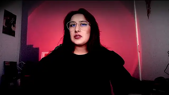 Snapshot of Scarlett_Sen chatting on 12/22/25, 07:11 Scarlett Sen online show from 12/22/25, 07:11