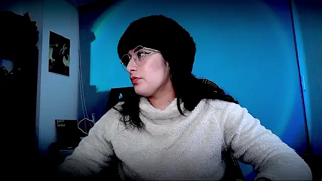 Scarlett Sen online show from 03/18/26, 02:42