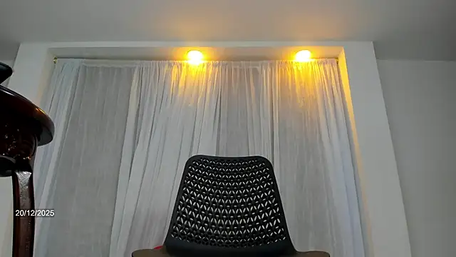 jaddyk  online show from 12/20/25, 08:38