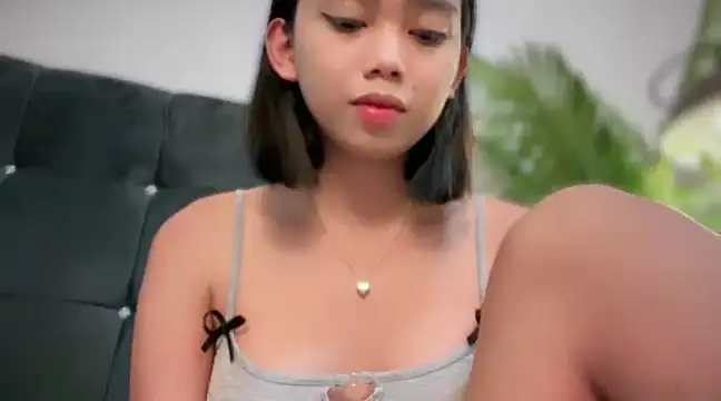 Snapshot of GenesisCastillano chatting on 03/09/25, 03:38 GenesisCastillano online show from 03/09/25, 03:38