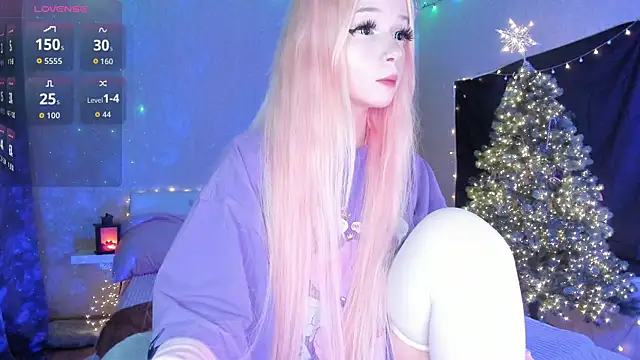 Snapshot of Misty_Shadow chatting on 12/18/25, 11:55 Misty Shadow online show from 12/18/25, 11:55