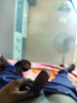 Snapshot of khilkhiladi chatting on 10/30/25, 05:31 khilkhiladi online show from 10/30/25, 05:31