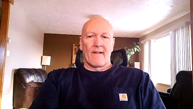 Snapshot of BasicAnt chatting on 02/05/26, 03:38 BasicAnt online show from 02/05/26, 03:38