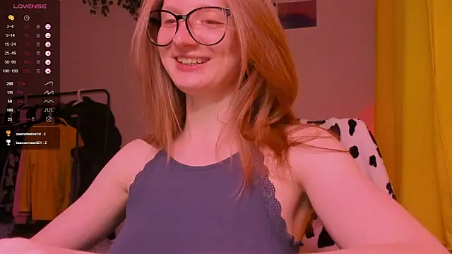 mollytuck online show from 12/21/25, 02:46