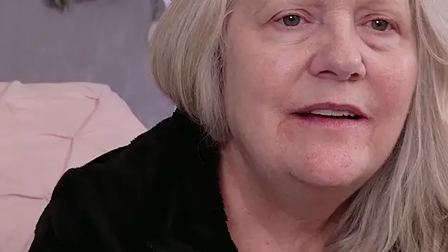 Kaitlyn Winters online show from 01/17/26, 07:39