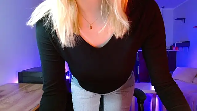 illusorycat online show from 02/10/26, 03:27