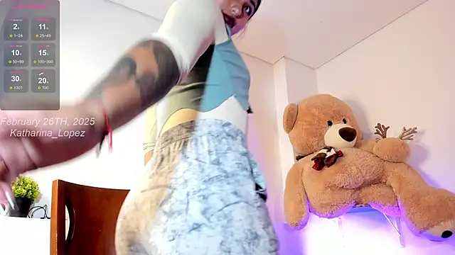 Snapshot of Katharina_Lopez chatting on 02/26/25, 10:42 Katharina Lopez online show from 02/26/25, 10:42