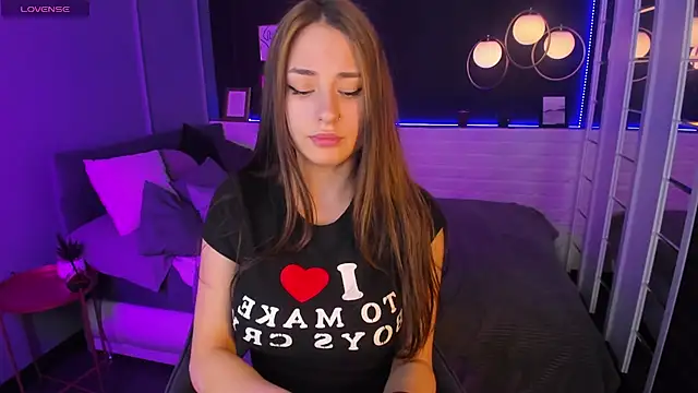 MilanaSugar online show from 02/12/25, 12:55