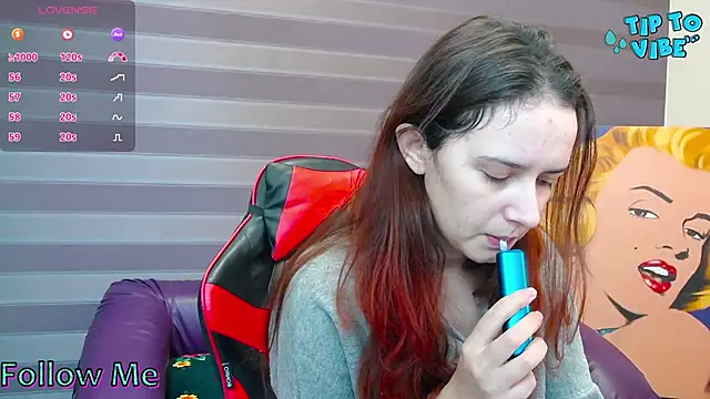 iris nikhols online show from 12/17/25, 03:01