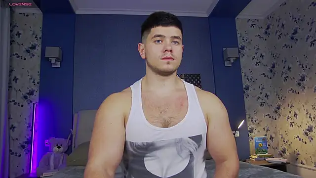 Snapshot of Arilas_ chatting on 12/10/24, 01:44 Arilas online show from 12/10/24, 01:44