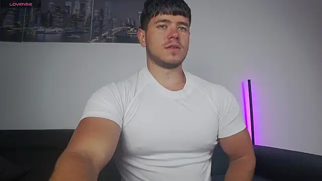 Arilas  online show from 12/21/25, 07:37