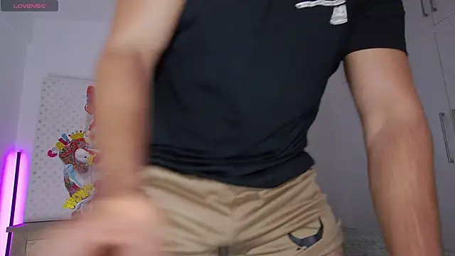 Arilas  online show from 02/15/26, 08:13