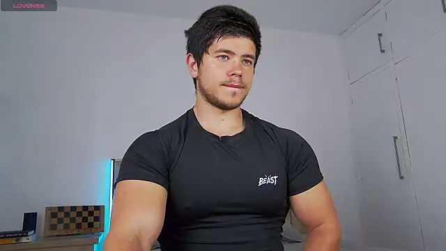 Arilas  online show from 04/04/26, 07:06