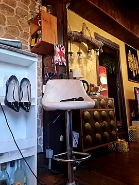 Luna-77 online show from 11/12/25, 10:04