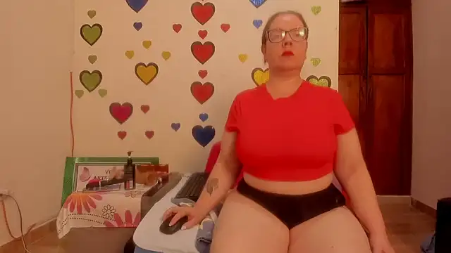Snapshot of BarbaraFight chatting on 07/17/26, 11:20 BarbaraFight online show from 07/17/26, 11:20