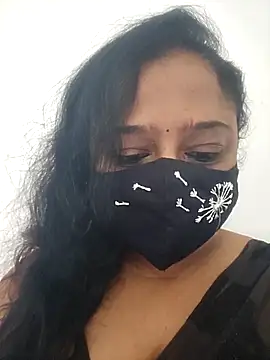 sexynayan23 online show from 10/25/25, 05:04