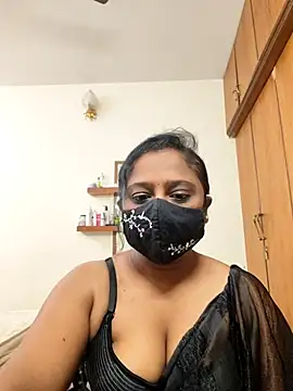 sexynayan23 online show from 07/03/26, 04:52