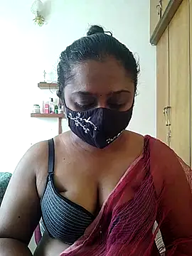 sexynayan23 online show from 07/20/26, 05:33