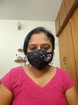 sexynayan23 online show from 07/31/26, 11:31