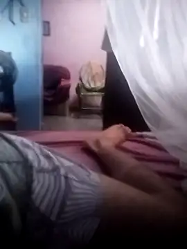 Snapshot of Emanuel45js chatting on 01/27/25, 07:03 Emanuel45js online show from 01/27/25, 07:03