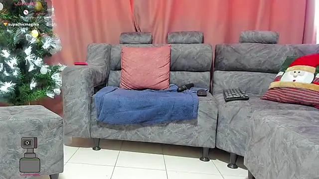 Snapshot of electraaxx chatting on 11/30/25, 05:28 electraaxx online show from 11/30/25, 05:28