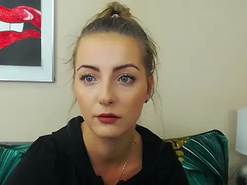 NatalieSexy online show from 10/28/25, 07:12